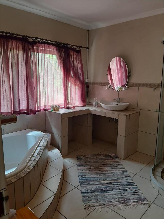 Aloes Bush Stay Hoedspruit Exterior foto